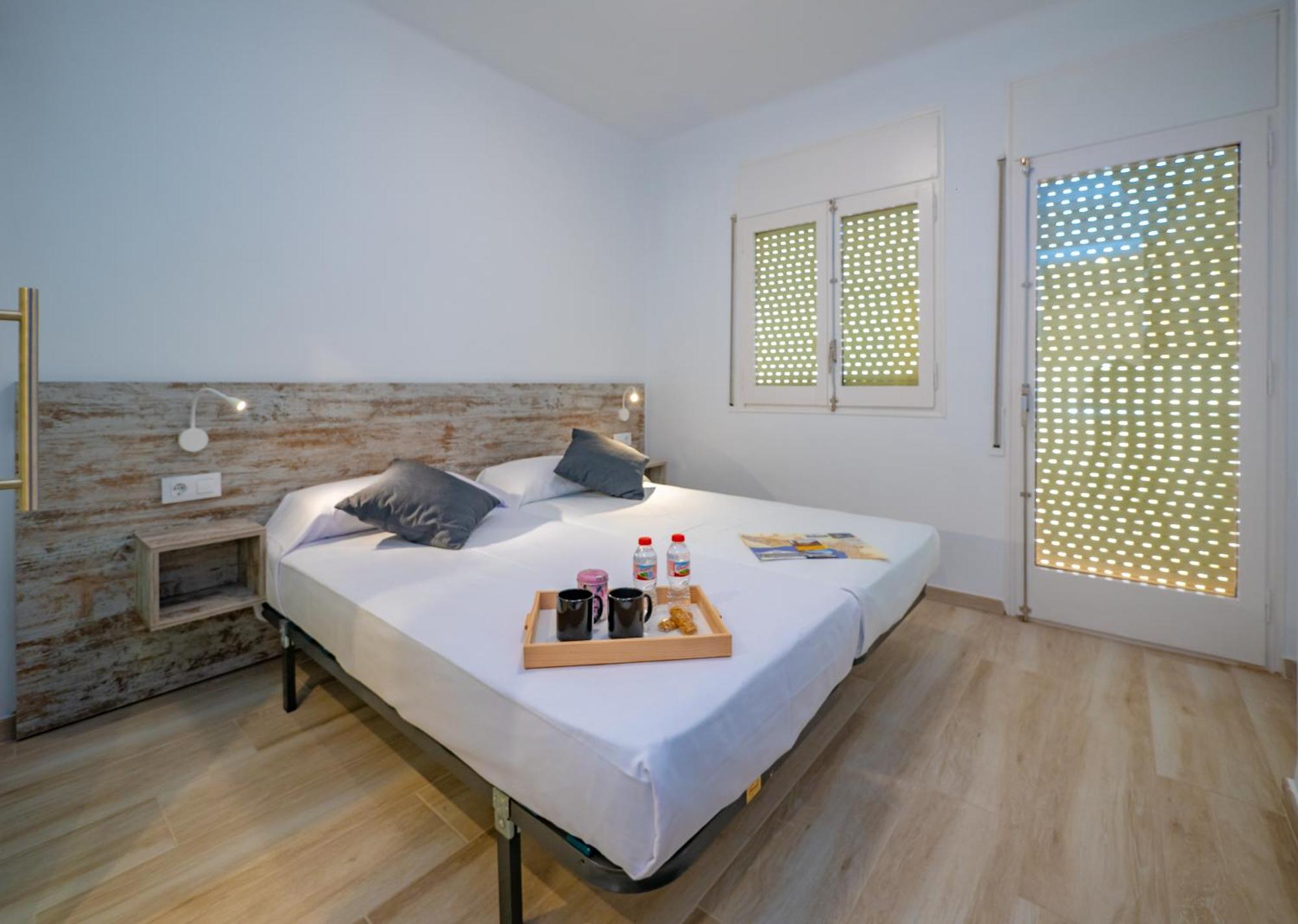 Agi Gloria Rooms Росес Екстериор снимка
