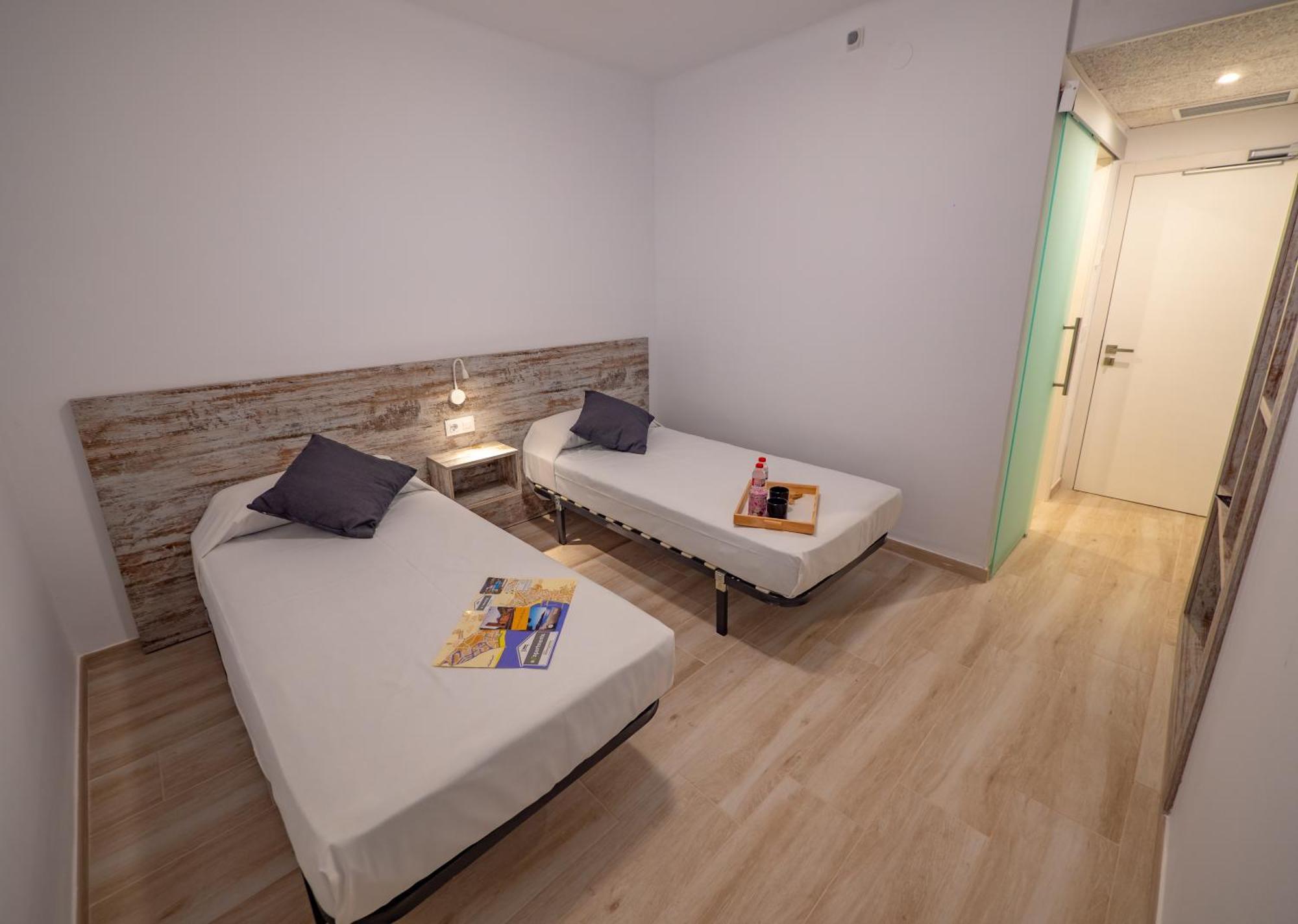 Agi Gloria Rooms Росес Екстериор снимка