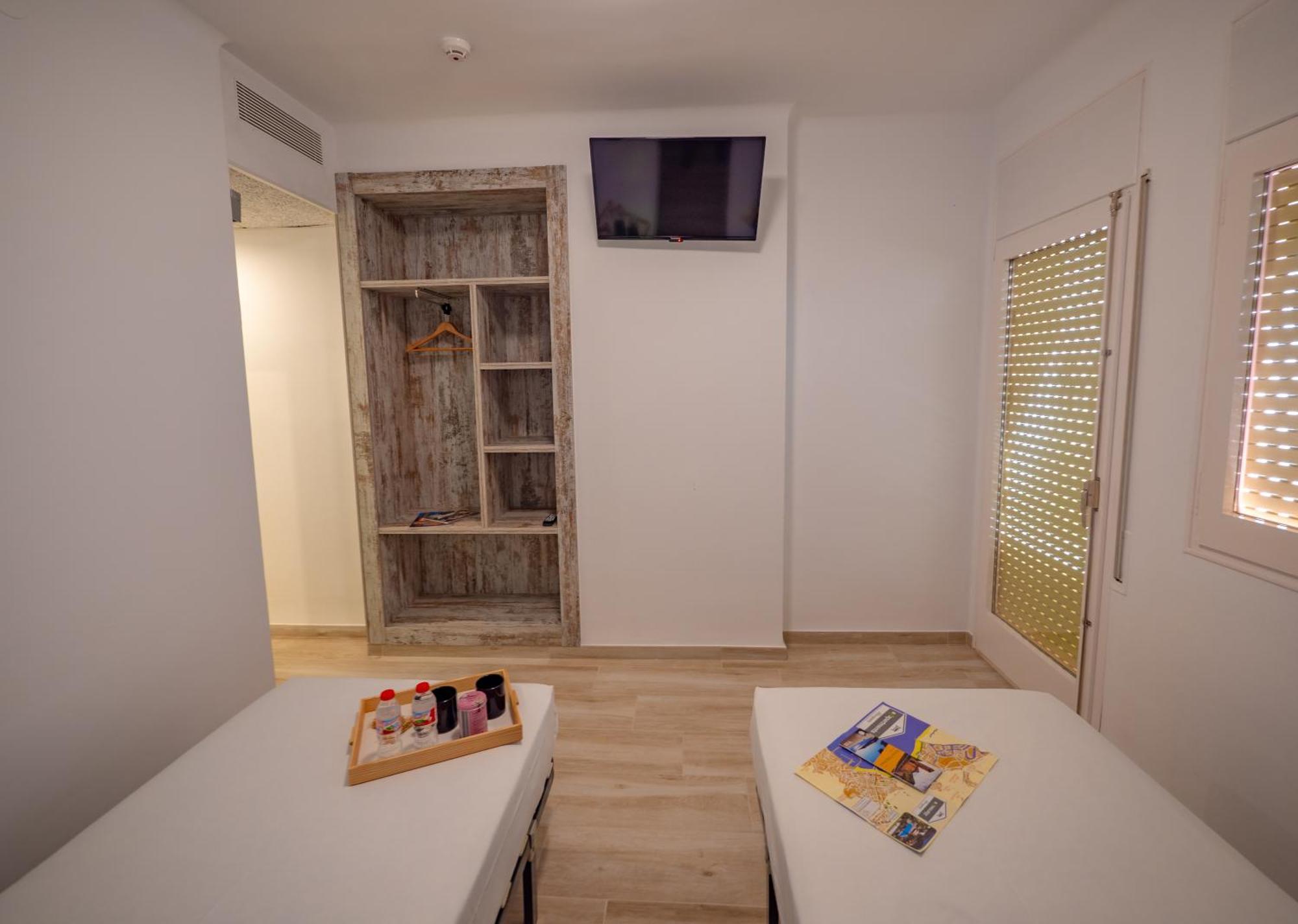 Agi Gloria Rooms Росес Екстериор снимка
